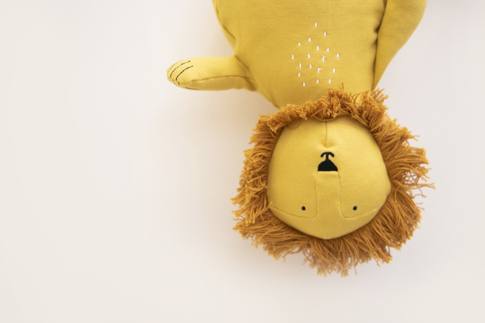 Plush toy large - Mr. Lion